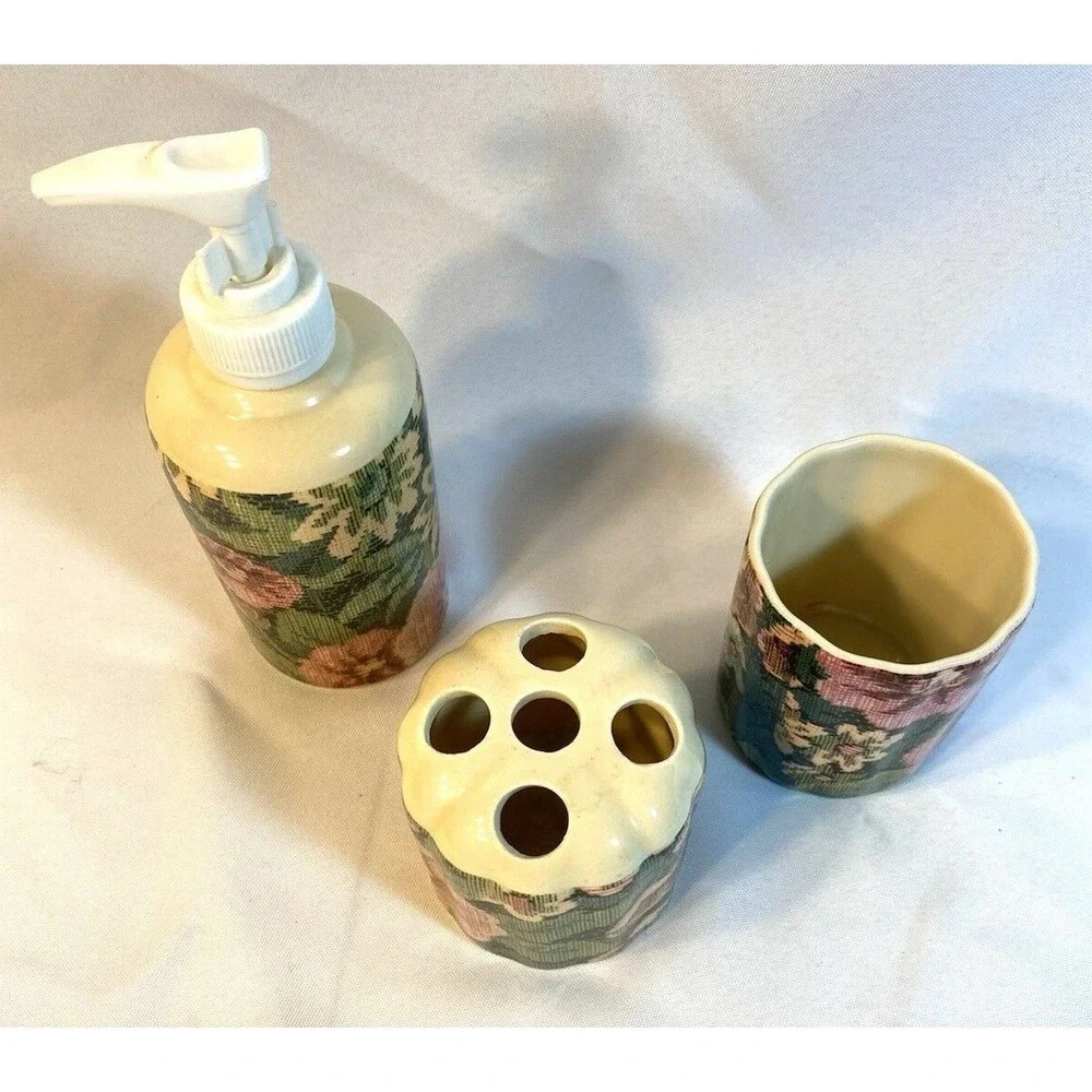 3 piece vintage FLORAL bathroom accessories soap dispenser cup toothbrush holder